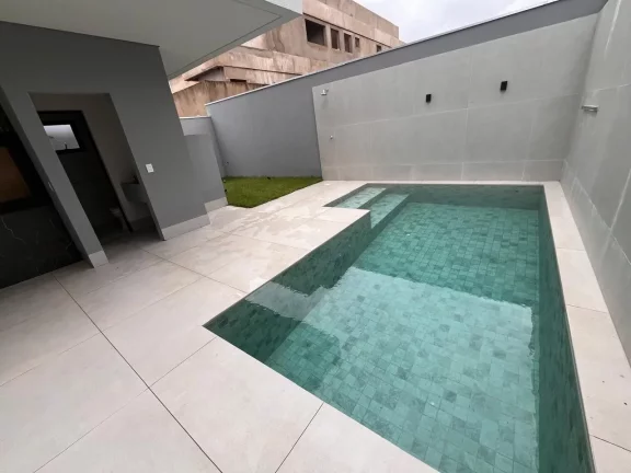 Imagem Casa em Condomínio para Venda em Cuiabá / MT no bairro Jardim Imperial
