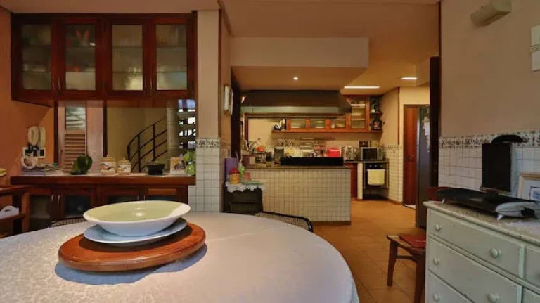 Imagem Cond Morada dos Pássaros / Aldeia da Serra - 7ste, gourmet, adega, hóspedes