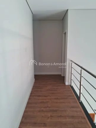 Imagem Essa casa reúne todos os requisitos para você que quer morar com conforto e segurança!
Condomíni...