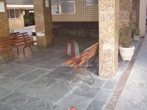 Imagem Apartamento Térreo c/ 2 Quartos e 1 Banheiro à Venda, 60 m² por R$ 390.000