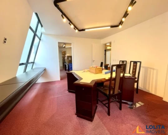 Imagem Sala comercial à venda no Centro de Florianópolis/SC com 156 m