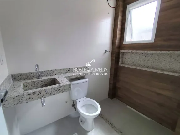 Imagem Sobrado Duplex em Condomínio, Fino Acabamento.