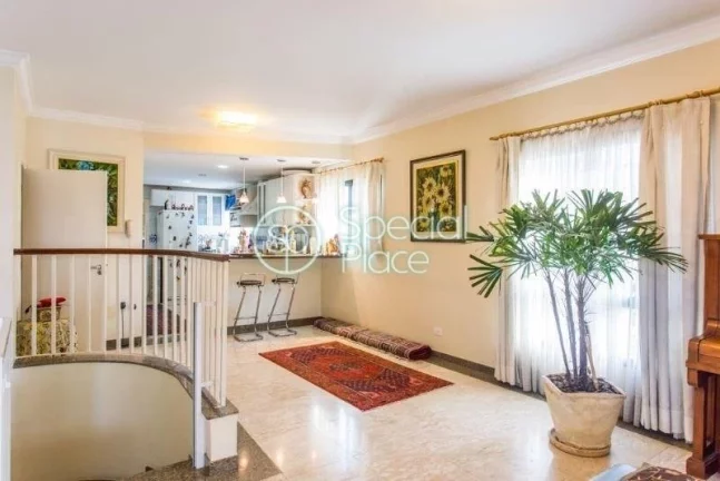 Imagem Excelente cobertura duplex com 400m² em Moema. O piso superior dispõe de uma bela área de lazer p...