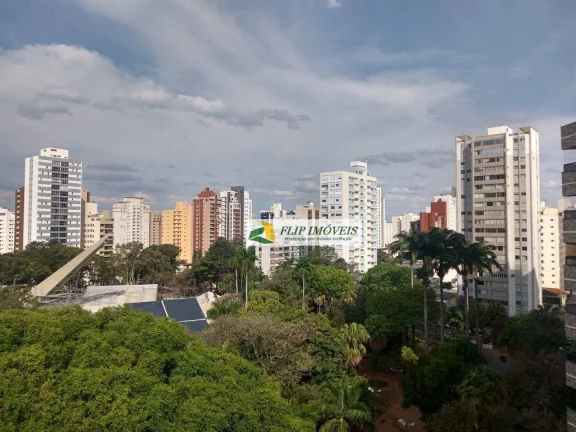 Imagem Apartamento com 3 dormitórios à venda, 243 m² por R$ 830.000,00 - Centro - Campinas/SP