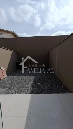 Imagem Geminado com 81m² e 2 suítes no Iririú