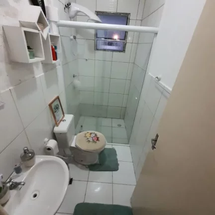 Imagem Sobrado com 2 dormitórios à venda, 63 m² por R$ 370.000,00 - Caxangá - Suzano/SP