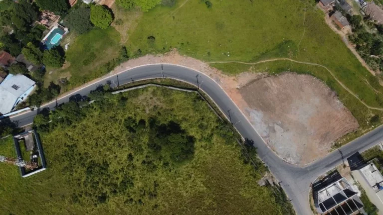 Imagem Terreno à venda, 1244 m² por R$ 300.000,00 - Recreio Sertãozinho - Suzano/SP