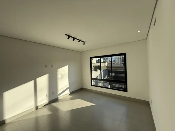 Imagem Casa a Venda com 3 Dorm e Piscina no Condomínio Nova Jaguari