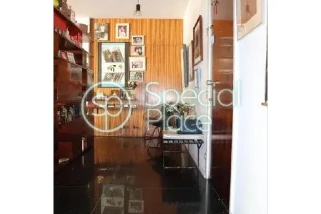 Imagem Excelente apartamento com 200m² no Jardim América Living com 68m², grandes janelões,, sala de ja...