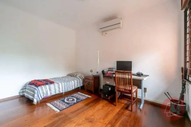 Imagem Casa com 3 dormitórios, 299 m² - venda por R$ 2.385.000,00 ou aluguel por R$ 23.499,00/mês - Boa Vista - Porto Alegre/RS