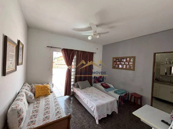 Imagem Sobrado com 3 dormitórios à venda, 168 m² por R$ 400.000,00 - Village Engenheiro Campos - Tatuí/SP