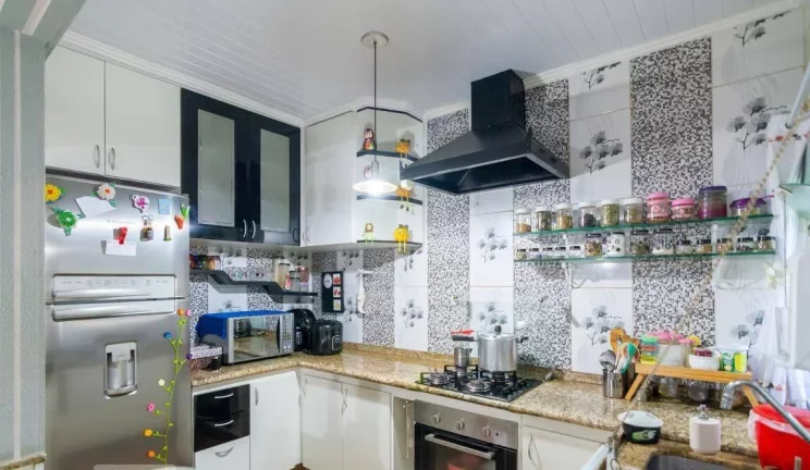 Imagem Sobrado com 2 dormitórios à venda, 160 m² por R$ 430.000 - Vila Pires - Santo André/SP