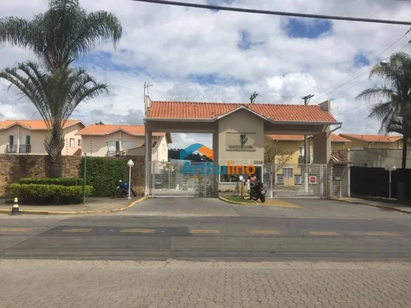 Casa Assobradada, com 3 dormitórios à venda, 89 m² por R$ 580.000 - Jardim Belizário - Cotia/SP