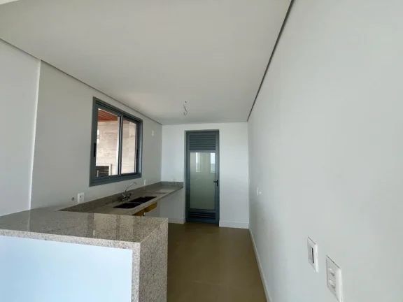 Imagem Cobertura Exclusiva à Venda na Riviera de São Lourenço Módulo 08: 4 Quartos, 4 Suítes, 3 Vagas, 274,43 m² com Vista para o Mar!