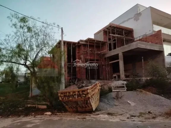 Imagem Casa em construção no Condomínio Jd. Portugal - Sorocaba