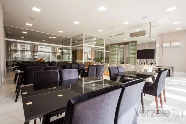 Imagem Apartamento com Terraço para Venda em Balneário Camboriú / SC no bairro Centro
