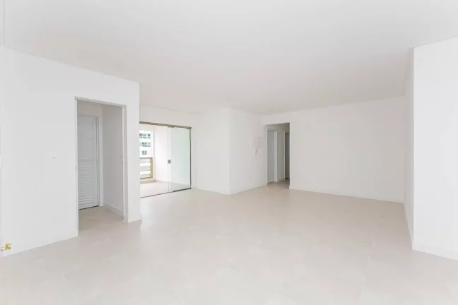 Imagem Apto 3 Suites rua 242 Shopping Russi ... Russi