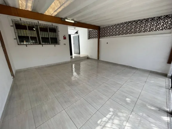 Imagem Alugo Sobrado no Bairro Santa Maria