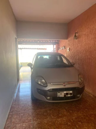 Imagem EXCELENTE CASA NO CENTRO DE JUATUBA!
