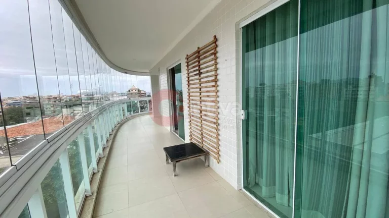 Imagem Cobertura duplex, 4 quartos, mobiliada, Praia do Forte - Cabo Frio
