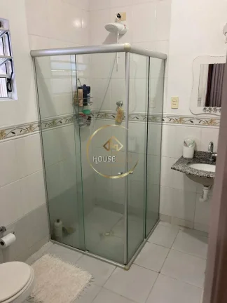 Imagem Casa térrea, 3 Dormitórios (1 suíte), 368m², Jardim Satélite, Sjc.