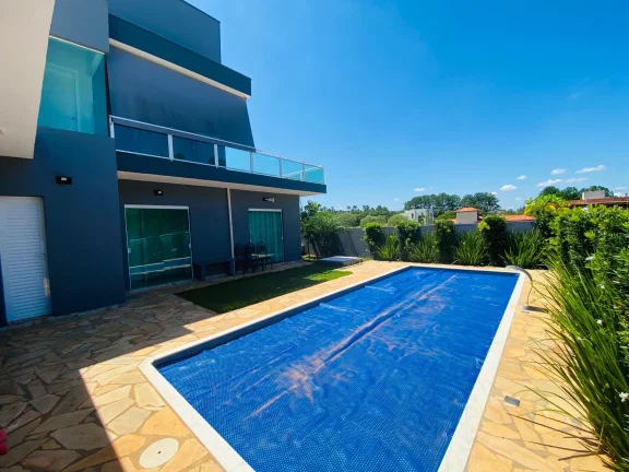 Imagem Belíssima casa a venda no Condomínio Ninho Verde I Eco Residence - Quadra/SP.