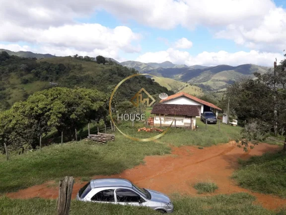 Sitio com 7 alqueires, Casa de 4 Dormitórios, Monteiro Lobato.