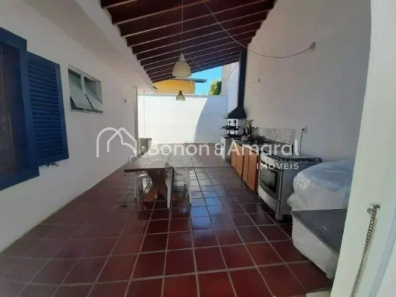 Imagem Viva a Tradição com Conforto!

Descubra o encanto de morar em uma casa colonial com construção s...