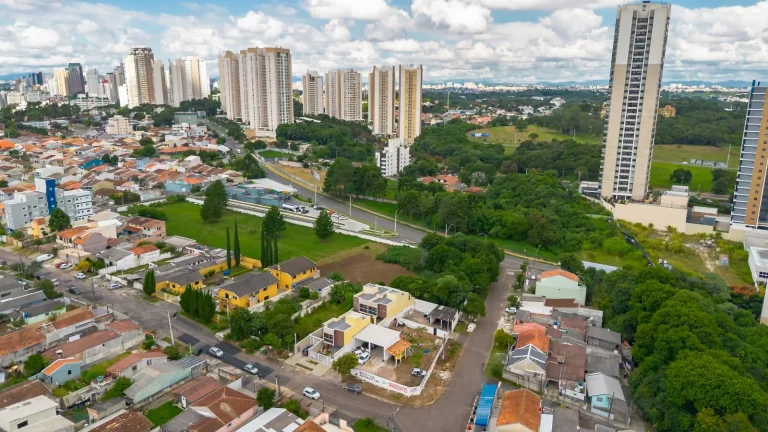 Imagem Sobrado 3 quartos com churrasqueira próximo Positivo