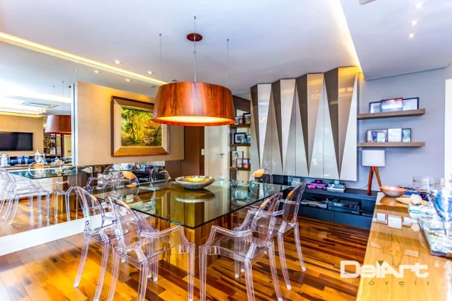 Imagem Apartamento 145m2 - 03 suítes - 04 vagas - todo mobiliado e aconchegante na melhor posição do Cabral...