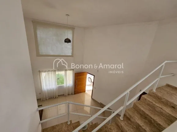 Imagem **Casa à Venda no Condomínio Colina dos Coqueiros, Valinhos**

Essa encantadora casa está localiz...
