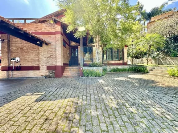 Imagem Casa em Condomínio a Venda no bairro Granja Viana - Cotia, SP