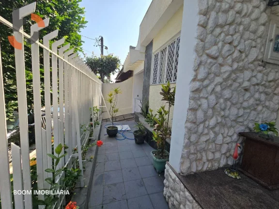 Imagem Casa com 3 dormitórios à venda, 163 m² por R$ 569.000,00 - Jardim Esplanada - Nova Iguaçu/RJ