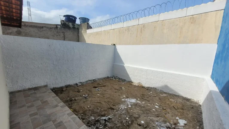 Imagem Casa para Venda em Itanhaém, Bopiranga, 2 dormitórios, 1 banheiro, 1 vaga