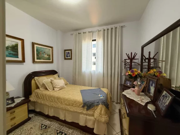 Imagem Apartamento com 3 dormitórios sendo 1 suíte e 1 vaga de garagem no bairro Fazenda em Itajaí