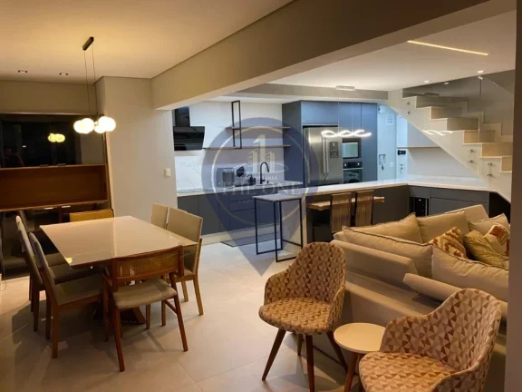 Imagem Cobertura de Luxo à Venda em São Paulo-SP, no Bairro Sumaré: 3 Quartos, 1 Suíte, 4 Banheiros, 3 Vagas, 240m²!