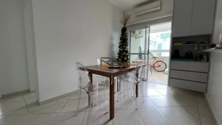 Imagem APARTAMENTO NO PARQUE VIVAMAR COM 2 DORMITÓRIOS SENDO 1 SUÍTE,SALA 2 AMBIENTES,COZINHA,2 VAGAS DE GARAGEM