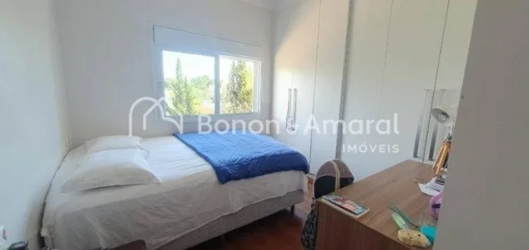 Imagem Lindo e confortável sobrado, com projeto moderno. A residência possui piso térreo com Hall de ent...