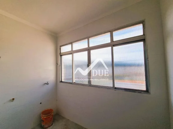 Imagem Apartamento com 2 quarto em andar alto à venda, 67 m² por R$ 447.500 - José Menino - Santos/SP