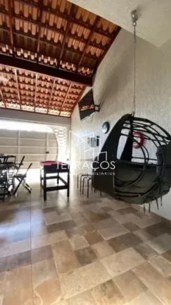 Imagem CASA TÉRREA COM ACONCHEGANTE ÁREA GOURMET À VENDA NO JARDIM DAS TULIPAS EM JUNDIAÍ SP