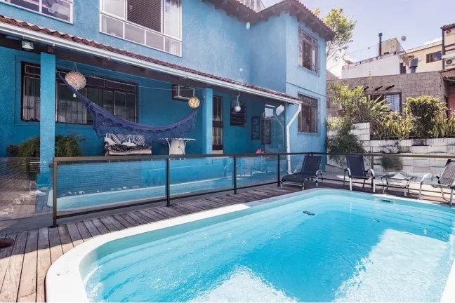 Imagem Casa à venda no bairro Partenon - Porto Alegre/RS