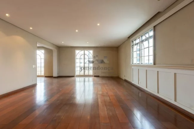 Imagem Apartamento 3 quartos, 1 suite, 2 vagas, 267 m²