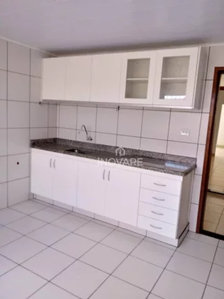 Imagem Casa com 3 dormitórios à venda, 324 m² por R$ 420.000,00 - Centro - Itumbiara/GO