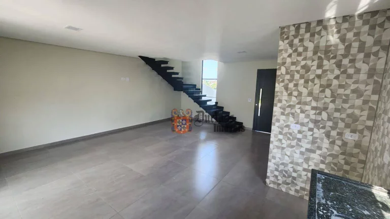 Imagem Sobrado com 3 dormitórios à venda, 105 m² por R$ 650.000,00 - Santa Martha - Bom Jesus dos Perdões/SP