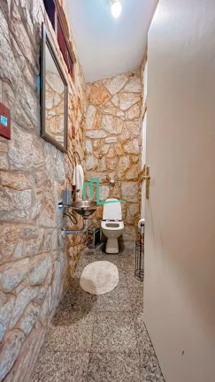 Imagem EXCELENTE CASA Á VENDA NO CONDOMINIO VILA HIPICA