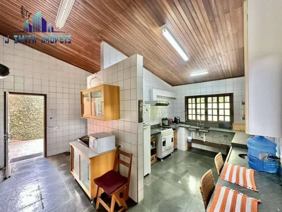 Imagem Casa integrada, com vista, árvores frutíferas no miolo da Granja Viana