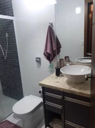 Imagem Casa com 3 dormitórios à venda, 295 m² por R$ 954.000,00 - Água Azul - Guarulhos/SP