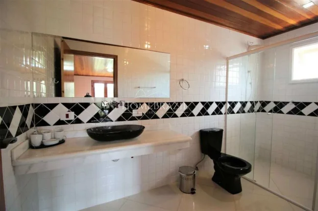 Imagem Casa à venda, com 5 quartos, 283m2