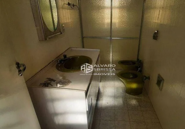 Imagem Casa com 4 dormitórios com armários 1 sala ampla para locação comercial ou residencial no Centro de Itu SP