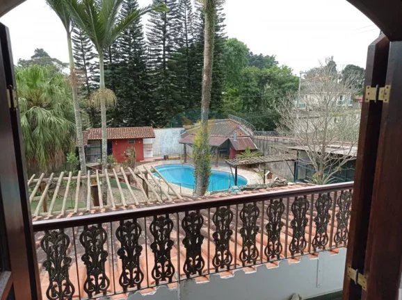 Imagem Casa em Condomínio a Venda no bairro Granja Viana - Cotia, SP